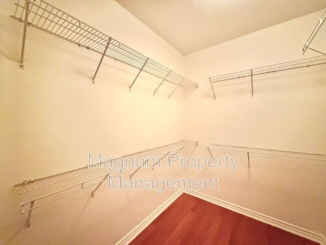 Building Photo - 35824 Red Bluff Pl