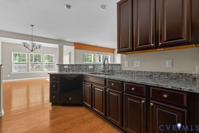 Building Photo - 3414 Avocado Dr