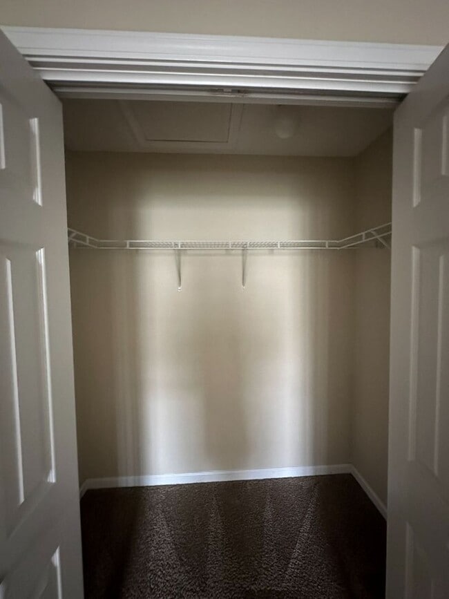 Building Photo - Wakefield!!!  3 Bedroom Townhome