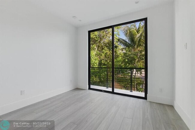 Building Photo - 204 Osceola Park Ln