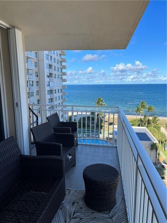 Building Photo - 5200 N Ocean Blvd