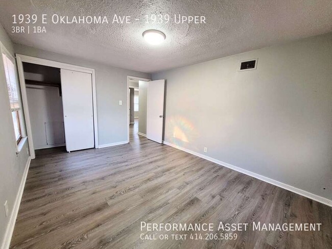 Building Photo - Bright and spacious 3BR upper unit with hi...