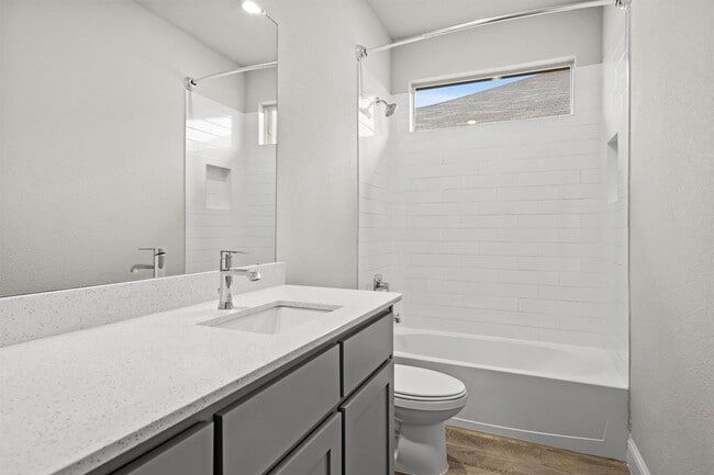 Building Photo - 825 Blackhorse Trl