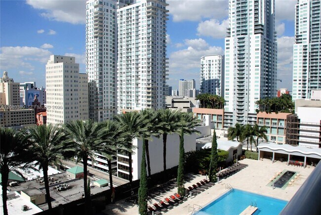 Building Photo - 50 Biscayne Blvd