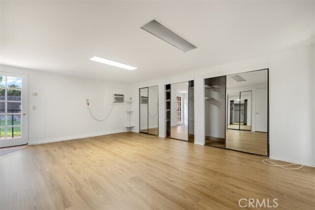 Building Photo - 16427 Clymer St