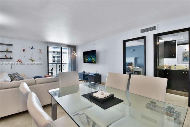 Building Photo - 2401 Collins Ave