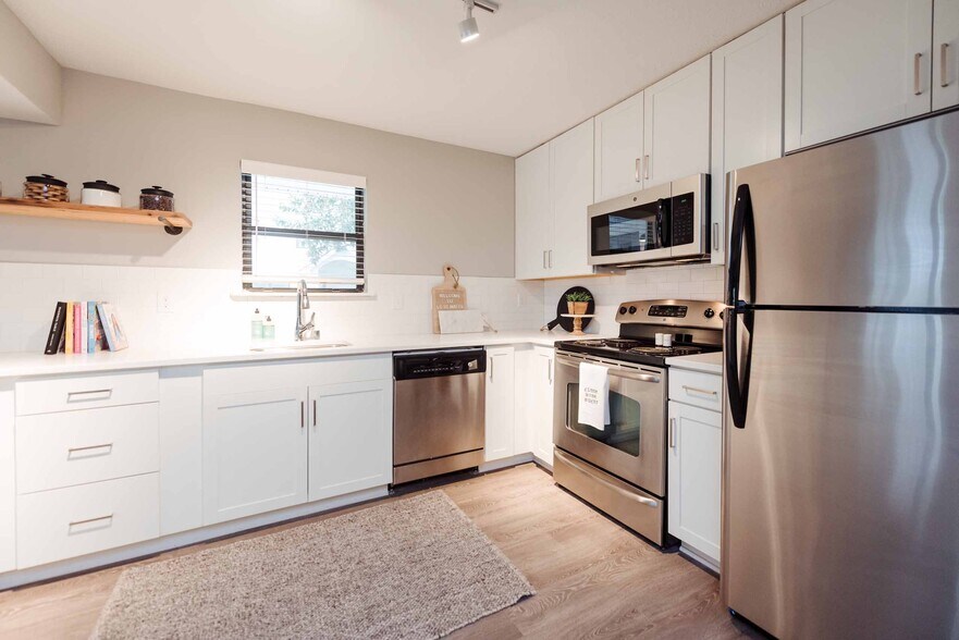 Mallard Crossing at St. Matthews 400 Mallard Creek Rd Louisville KY