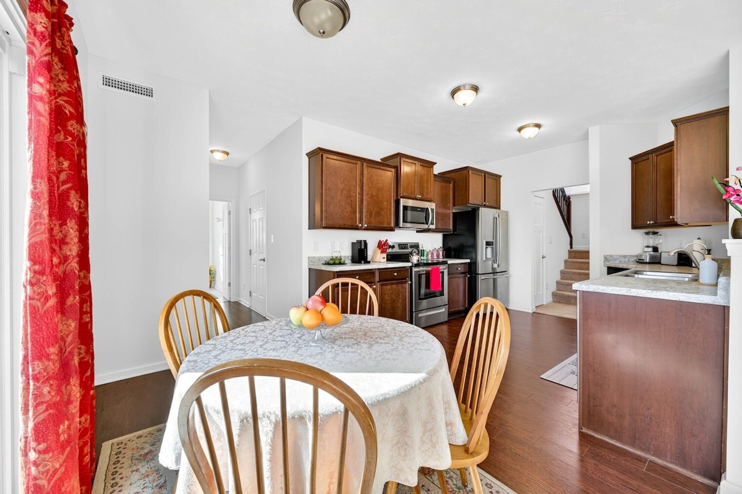 Building Photo - 4663 Bayview Dr