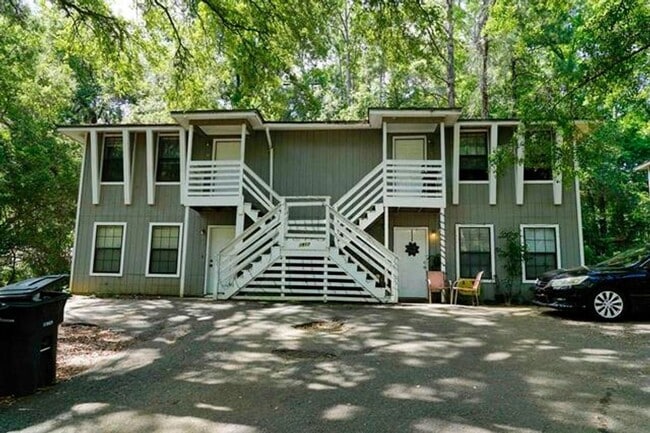 Building Photo - Charming 2BR Unit in Tallahassee