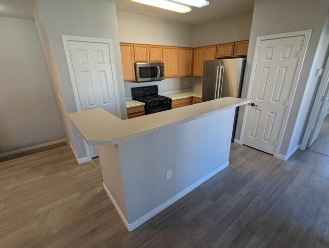 Building Photo - 9303 Gilcrease Ave