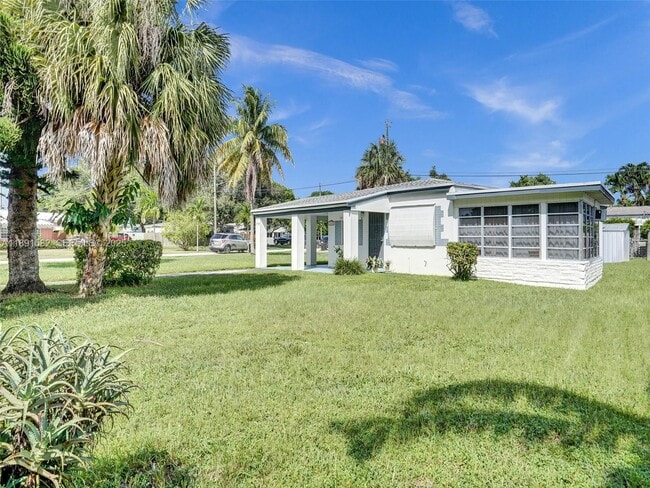 Building Photo - 17791 NE 13th Ave