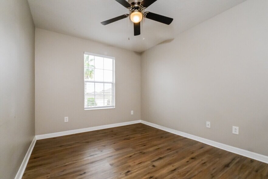 Building Photo - 2360 Richwood Pike Dr