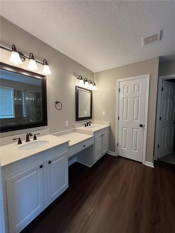 Building Photo - 230 Ascalon Ct
