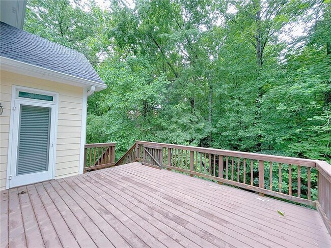 Building Photo - 280 Graystone Way
