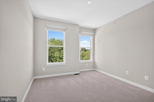 Building Photo - 4053 Legato Rd