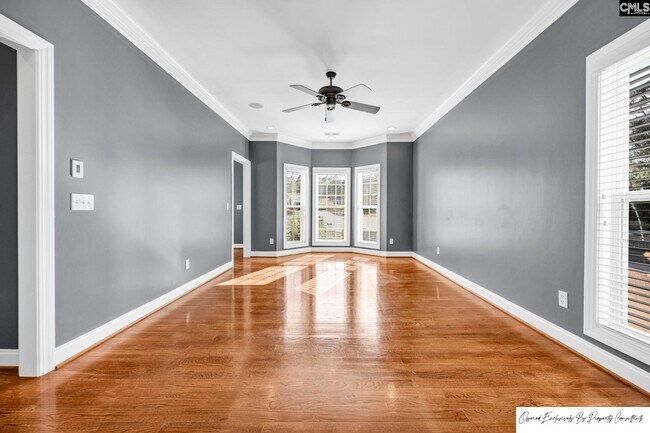 Building Photo - 120 Pinehurst Ct
