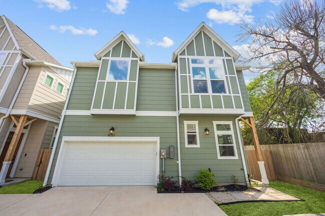 Building Photo - 9311 Montridge Dr