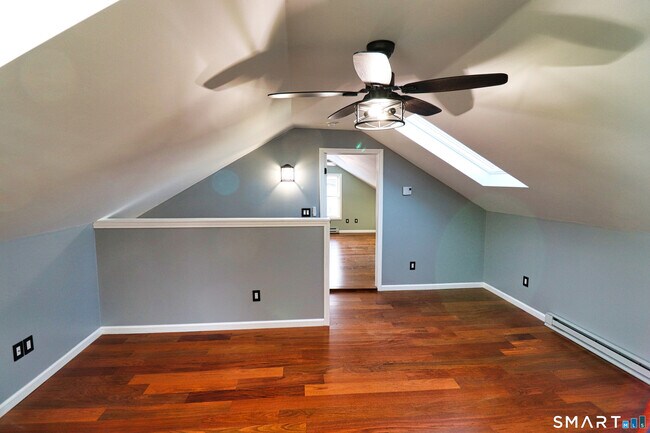 Building Photo - 65 North Ave