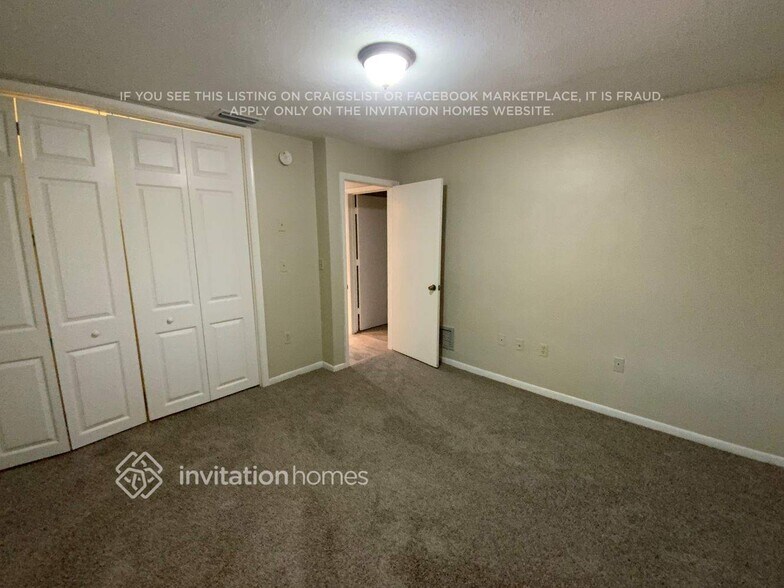Building Photo - 1153 Lancer Ln