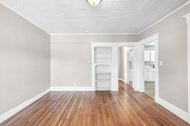 Building Photo - 92 Woodside Terrace