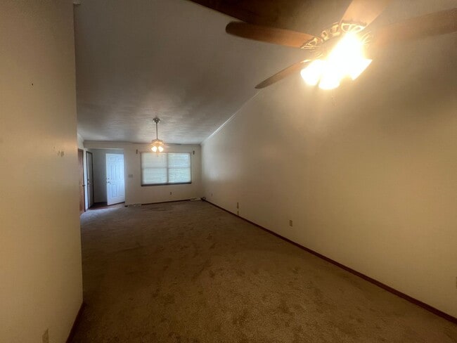 Building Photo - 6327 Brent Dr