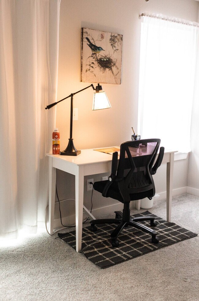 Building Photo - 7 Alyce Ln