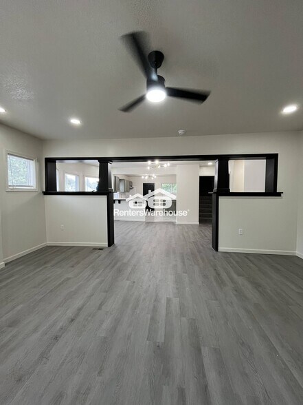 Building Photo - 3901 Benton Blvd
