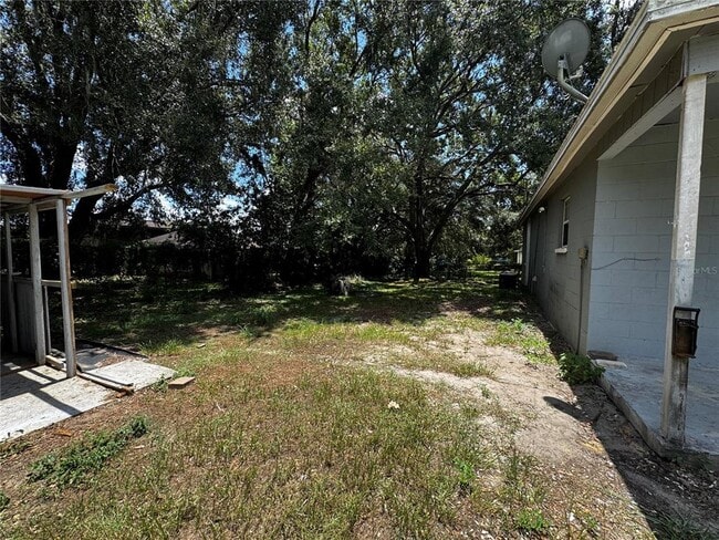 Building Photo - 2927 Dudley Dr