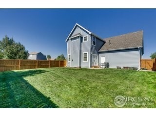 Building Photo - Charming Waterglen 3 Bedroom with a Den!