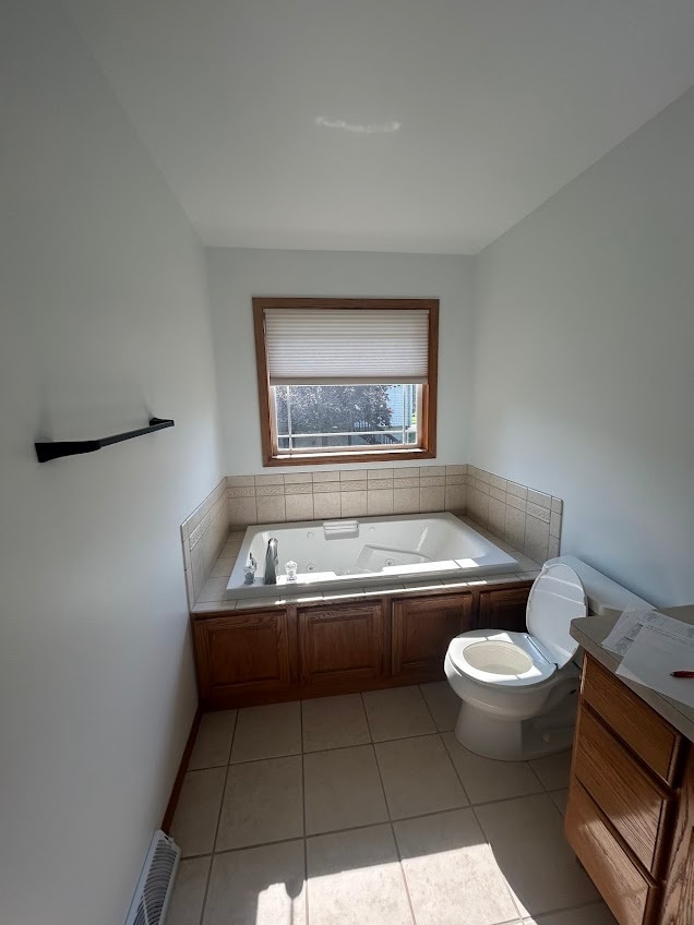 Bthrm 1 Whirlpool Tub - 1051 Tamarack Way