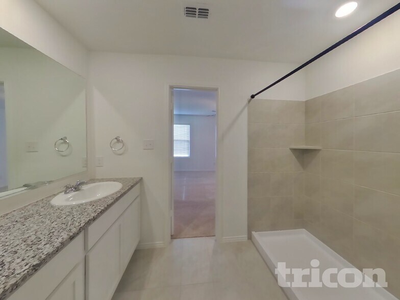 Building Photo - 1423 Dovekie Dr