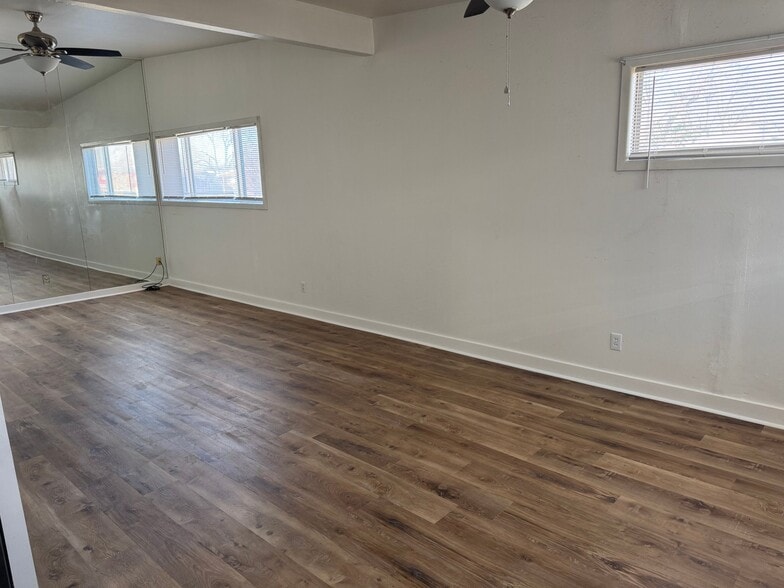 Building Photo - 4411 44th St