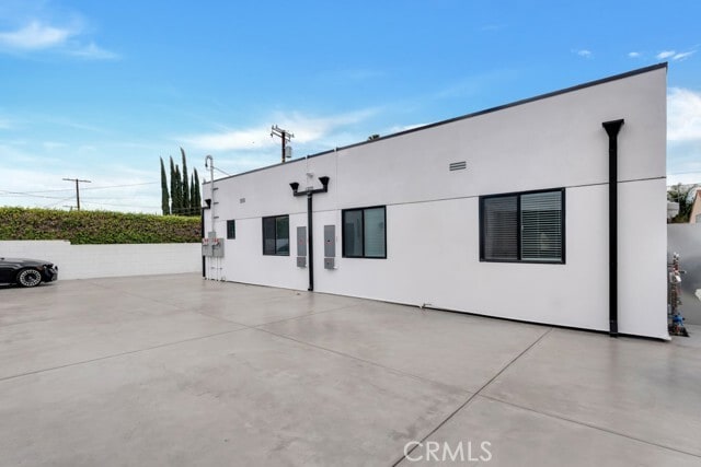 Building Photo - 16514 San Fernando Mission Blvd