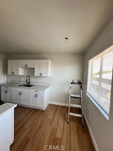 Building Photo - 1543 W 105th St