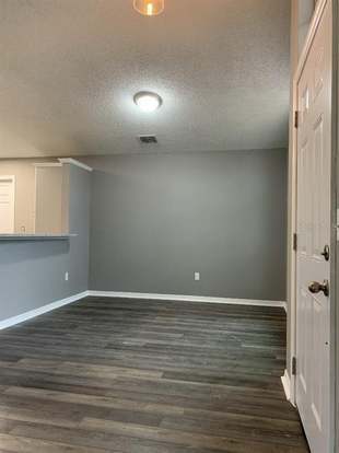 Building Photo - 7323 R J Cove Ct
