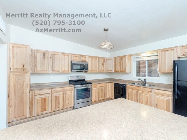 Building Photo - Now Available – Spacious 3-Bedroom, 2-Bath...