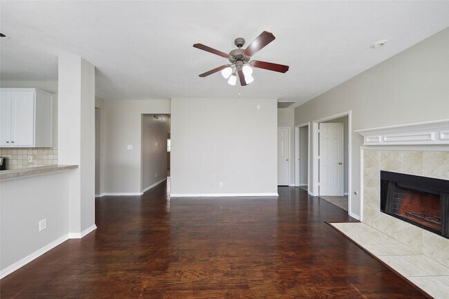 Building Photo - 5602 Beaver Pass Ln