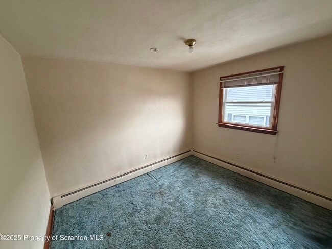 Building Photo - 149 Tompkins St