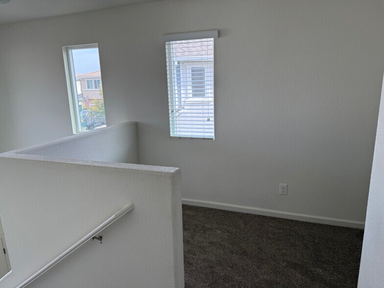 Building Photo - 4312 Ibiza Island Way