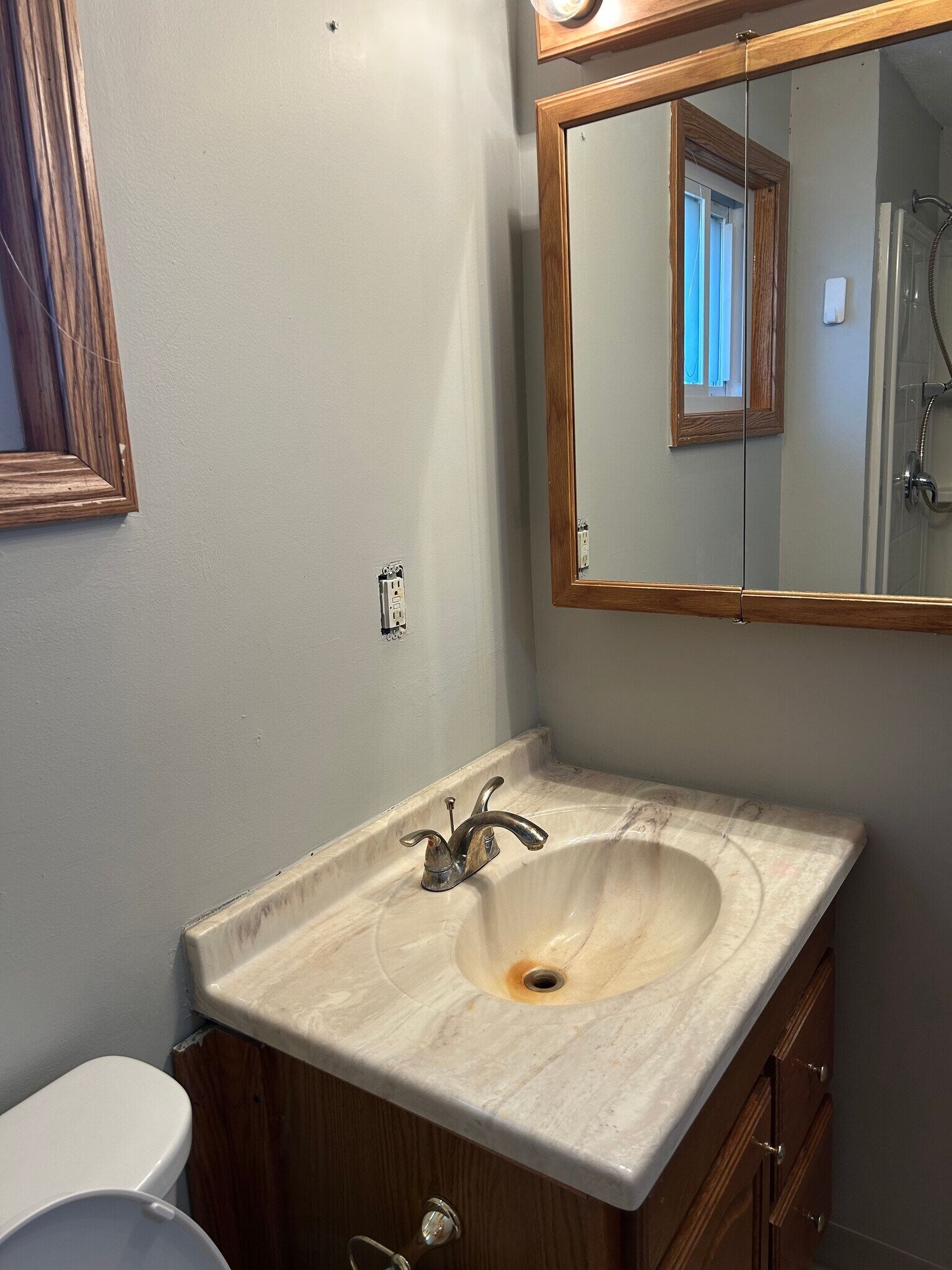 Building Photo - 2339 Berdel St SE