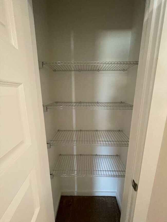 Building Photo - Home for Rent in Cullman, AL!! Available t...