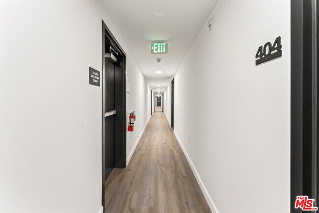 Building Photo - 3105 Bellevue Ave