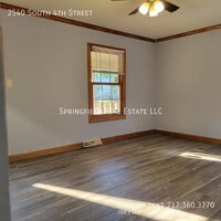 Building Photo - 2540 S 4th St