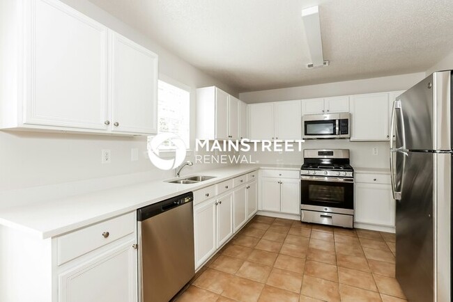 Building Photo - 3005 Pebble Creek Ln