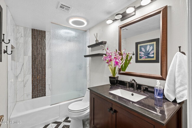 Building Photo - 14436 N Coral Gables Dr