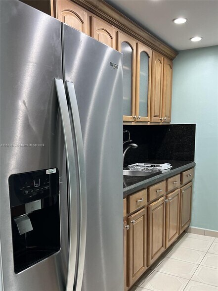 Building Photo - 5033 NW 7th St