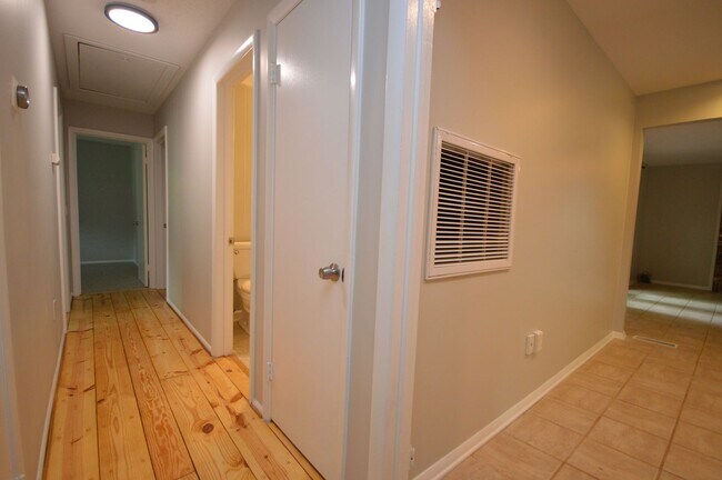 Building Photo - 5815 Windham Dr