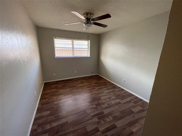 Building Photo - 8236 El Retiro Rd