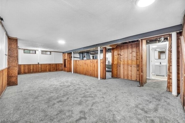 Building Photo - 24630 Alberton Rd