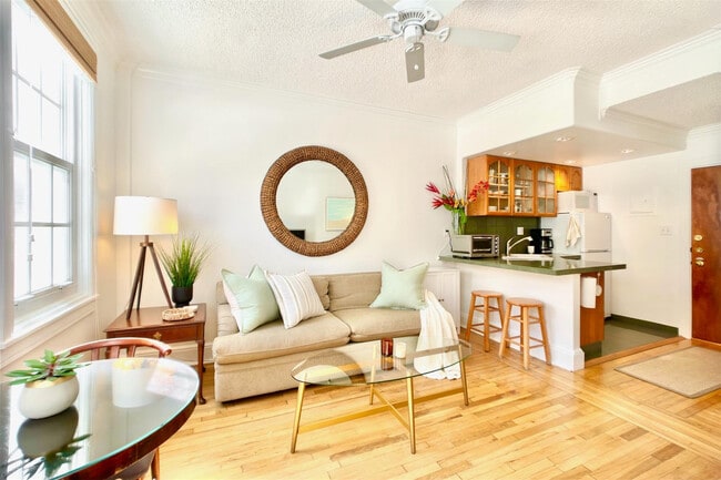 Building Photo - 235 Sunrise Ave